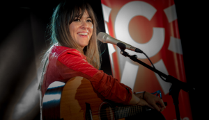 Concierto Vanesa Martin 2025. Foto de <a href="https://www.flickr.com/photos/canalsurradioytv/31612633532">Canal Sur Media</a>.
